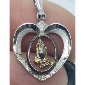 Vtg Sterling Silver & Gold Plate Pendant Charm Praying Hands In Heart Religious